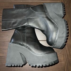 Unif- Park boot